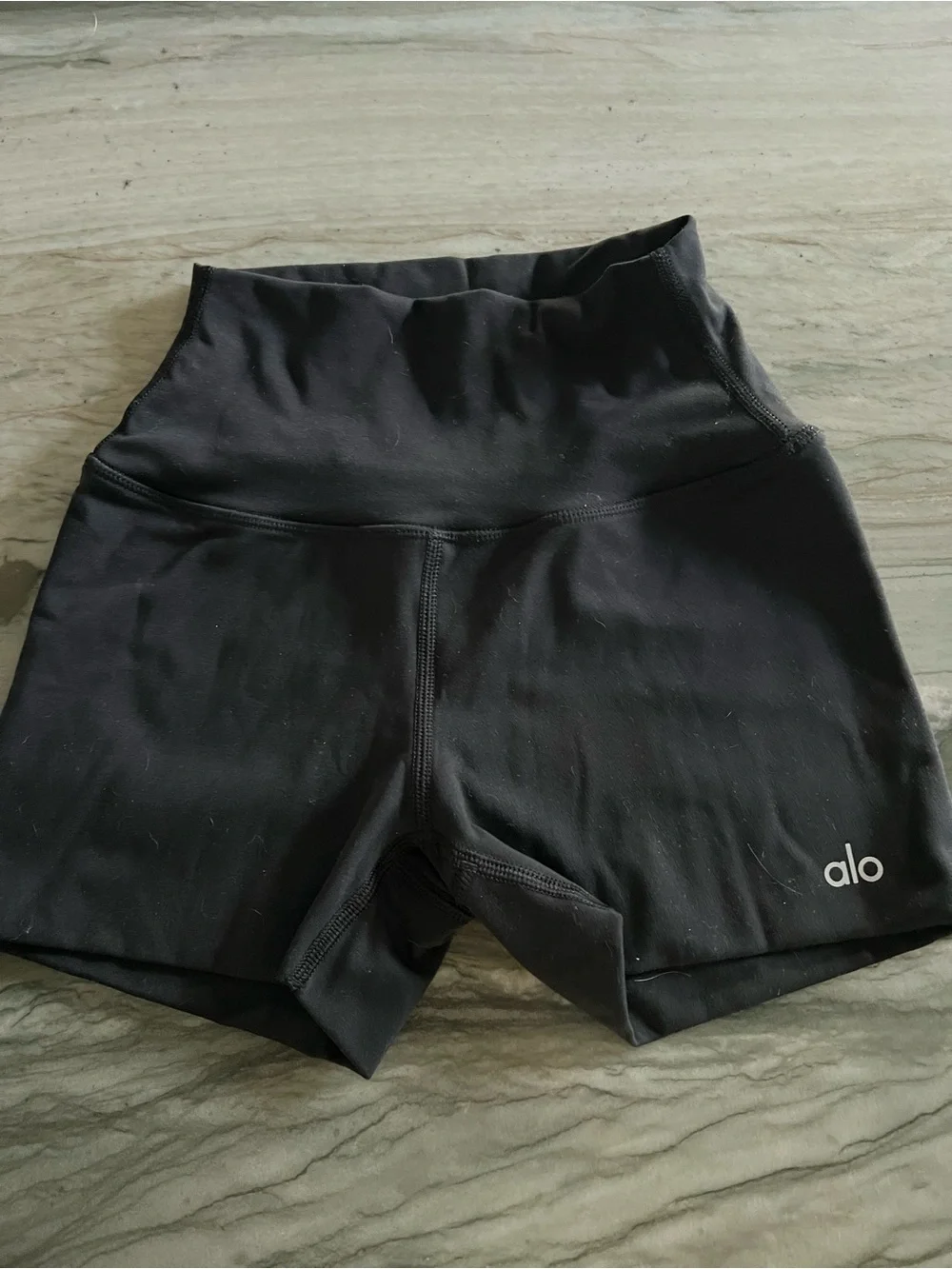 ALO Yoga Black High-Waist Short
